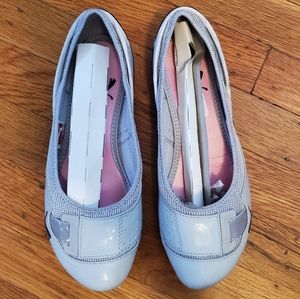 NEW Puma Saba Patent Sneakers Gray - Sz 6.5 wmn